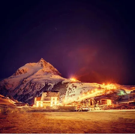 Piz Arina Apartment *